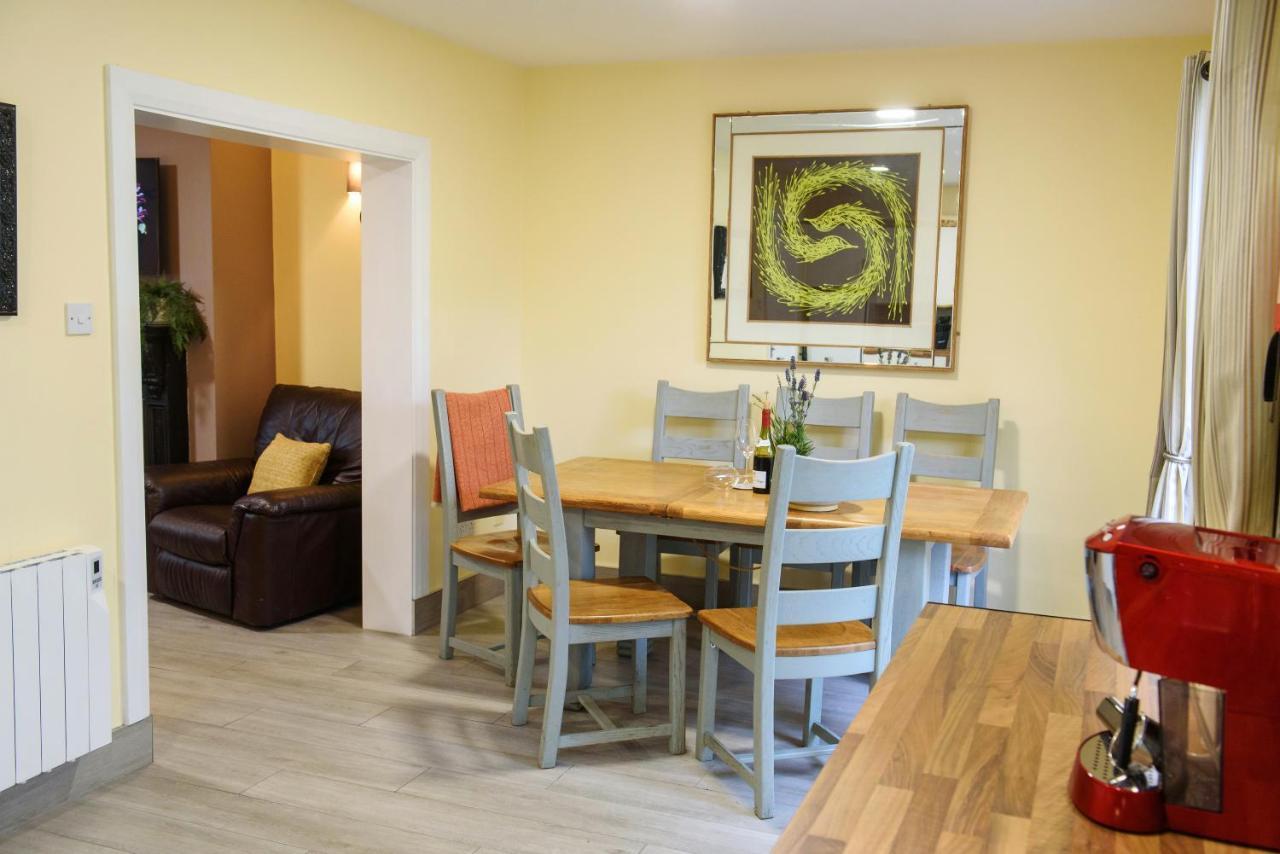 Waterfront Self Catering Houses Carrick-on-Shannon Экстерьер фото