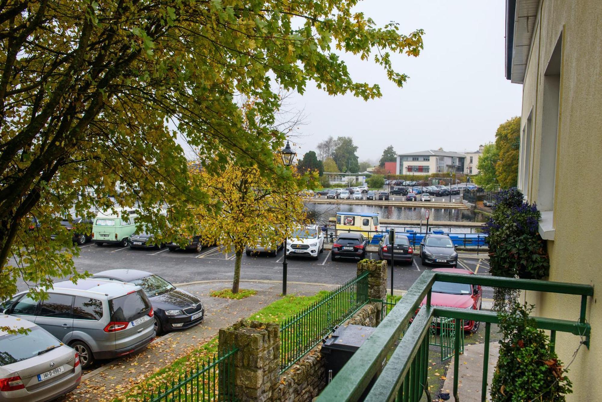 Waterfront Self Catering Houses Carrick-on-Shannon Экстерьер фото