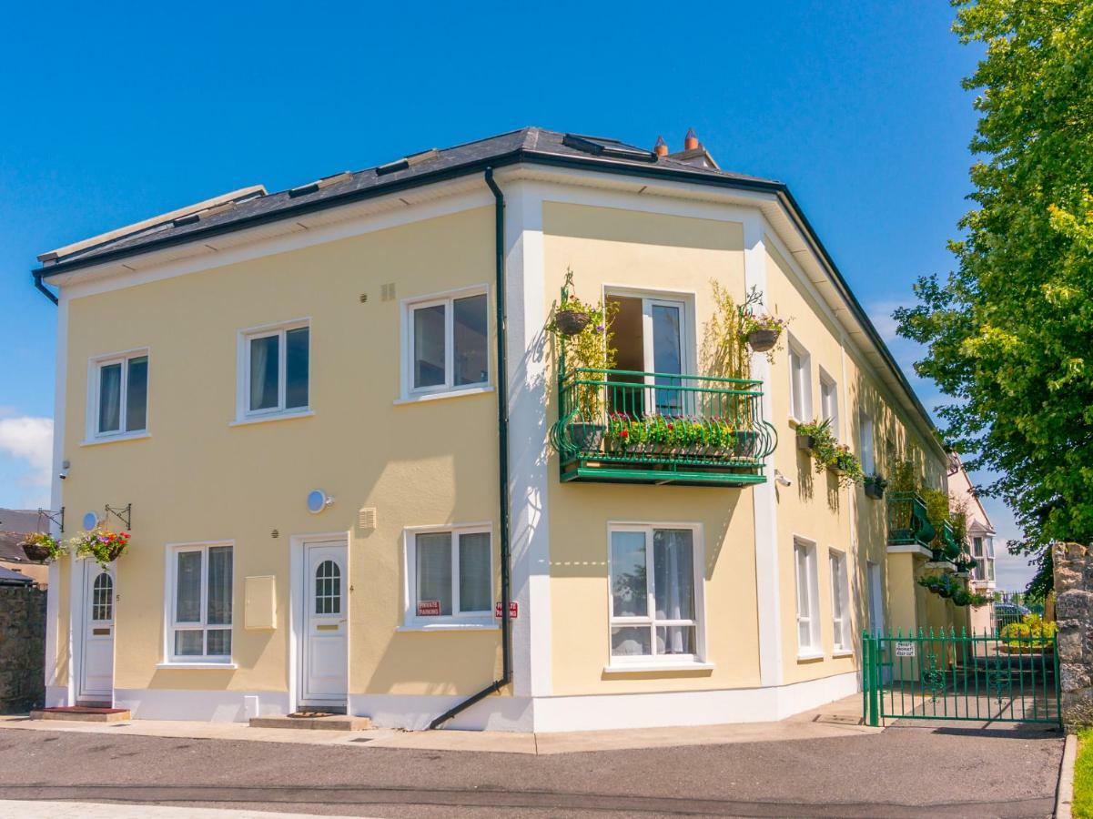 Waterfront Self Catering Houses Carrick-on-Shannon Экстерьер фото
